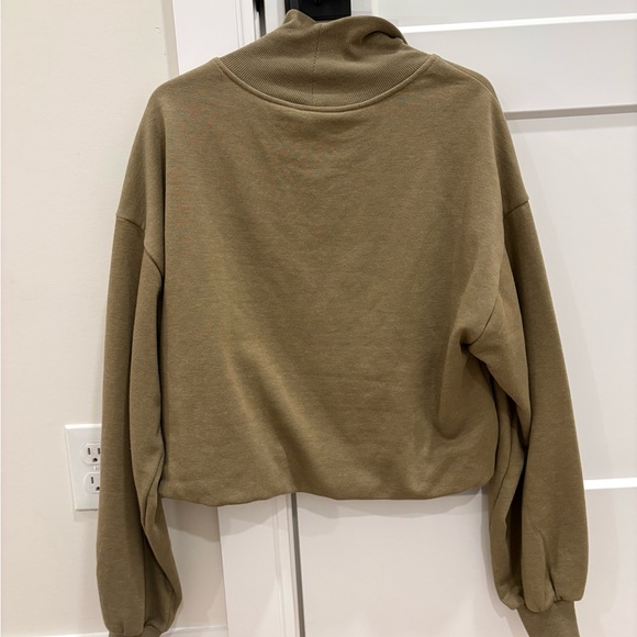 Pilcro by Anthropologie Funnel Neck Bubble Hem Sweatshirt Size Small - Picture 5 of 7